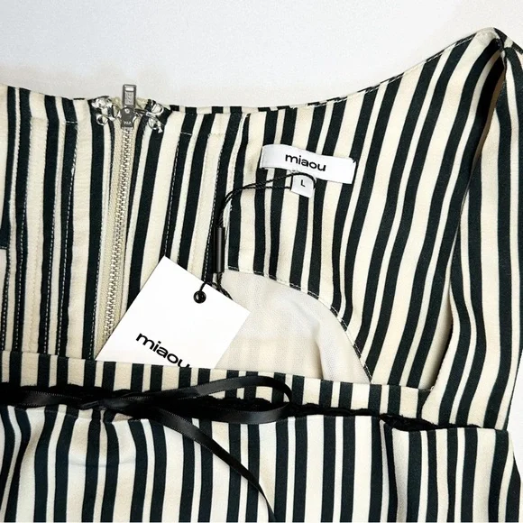 Miaou Imogene Laced Stripe Corset - Picture 2 of 5